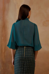 BLUSA TRANSPARÊNCIA FLOR GOLA