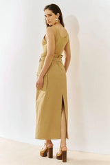 SAIA MIDI CLOCHARD COM CINTO E BOLSO