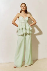 CONJUNTO BLUSA ALÇA RENDA E CALÇA VERDE