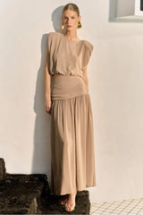 CONJUNTO BLUSA COM OMBREIRA E SAIA COM PALA DRAPEADA