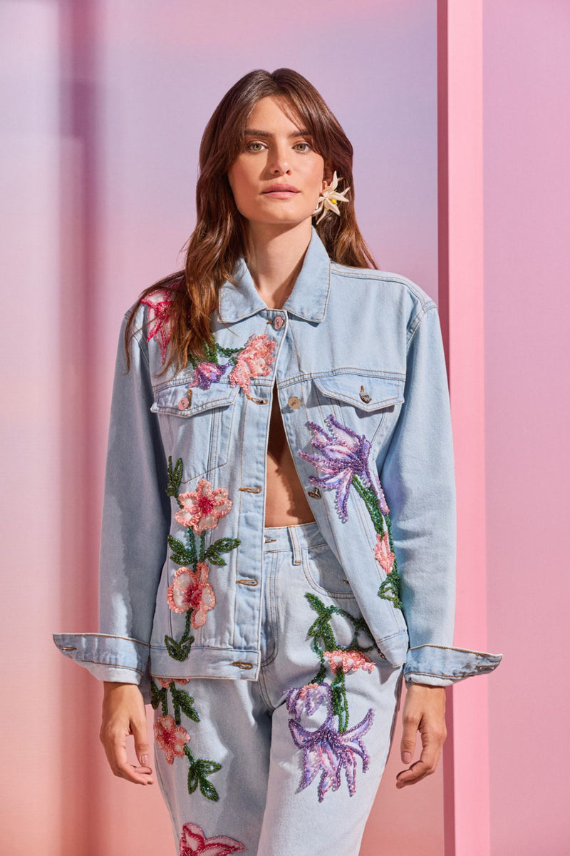 JAQUETA JEANS BORDADA AMARYLLIS