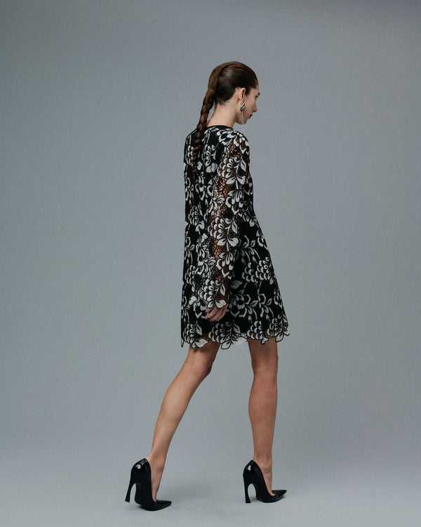 VESTIDO FLORAL CURTO ESSENCIALE