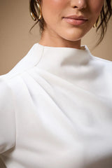 BLUSA SCUBA MANGA LONGA COM PREGAS