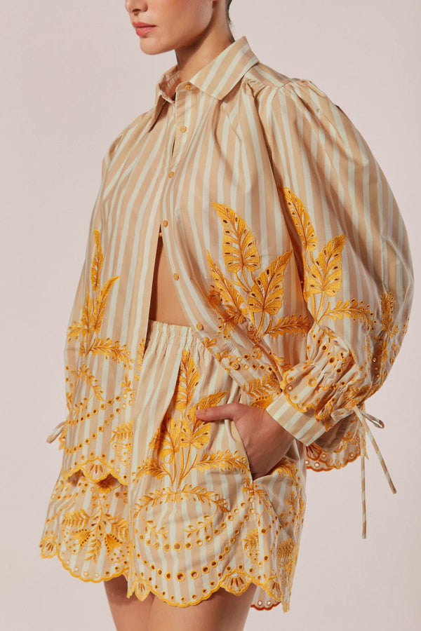 CAMISA MANGA LONGA LISTRAS BORDADA ANIMA