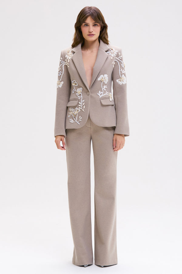 BLAZER CINZA COM FLORES BORDADAS PATBO
