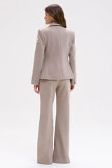 BLAZER CINZA COM FLORES BORDADAS PATBO