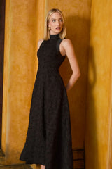 VESTIDO JACQUARD FLORES PRETO