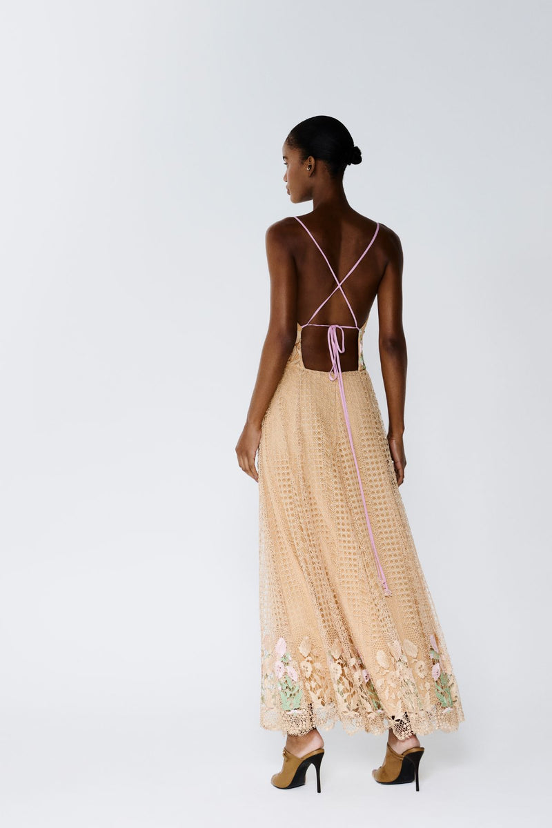 VESTIDO TELA SINFONIA DAS FLORES ALCINHA
