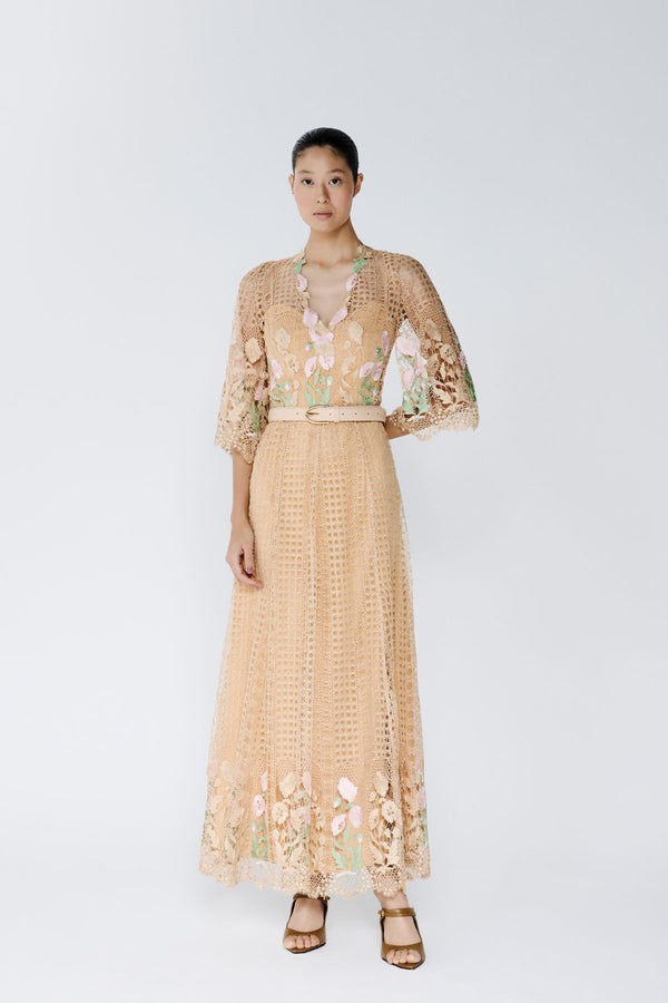 VESTIDO TELA SINFONIA DAS FLORES COM MANGA