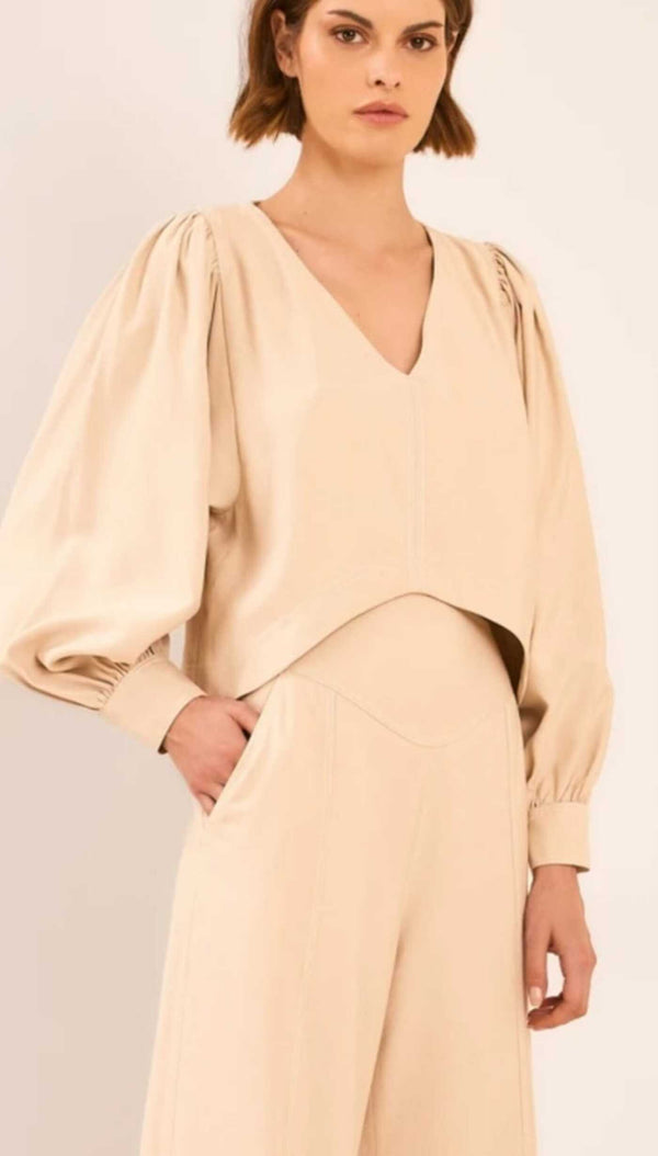 BLUSA PESPONTADA