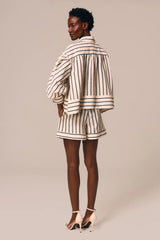 CAMISA MANGA AMPLA ETERNO LISTRADO OFF E PRETO