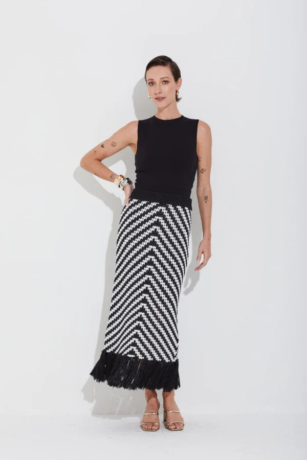 SAIA TRICOT LINKS FRANJAS PRETA