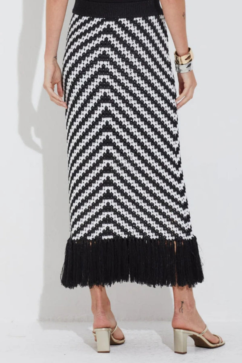 SAIA TRICOT LINKS FRANJAS PRETA