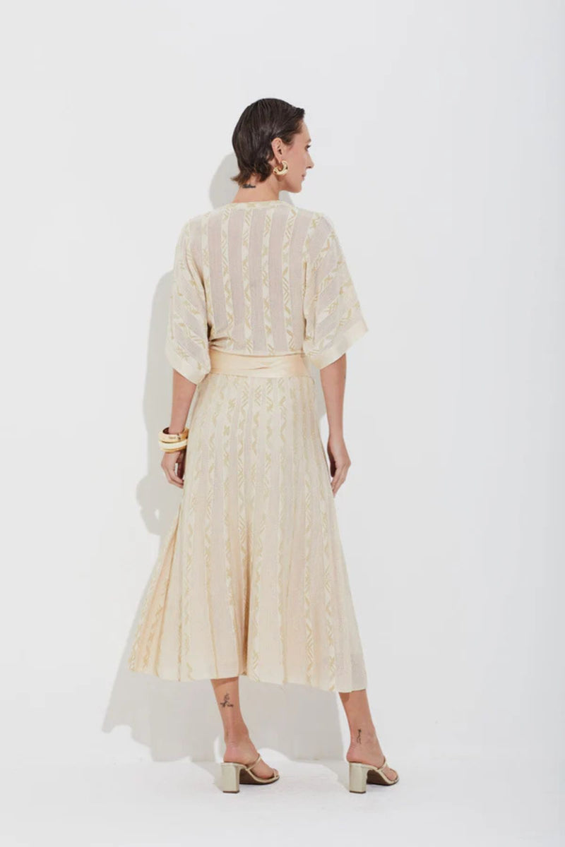 SAIA TRICOT TELA JACQUARD DOURADO