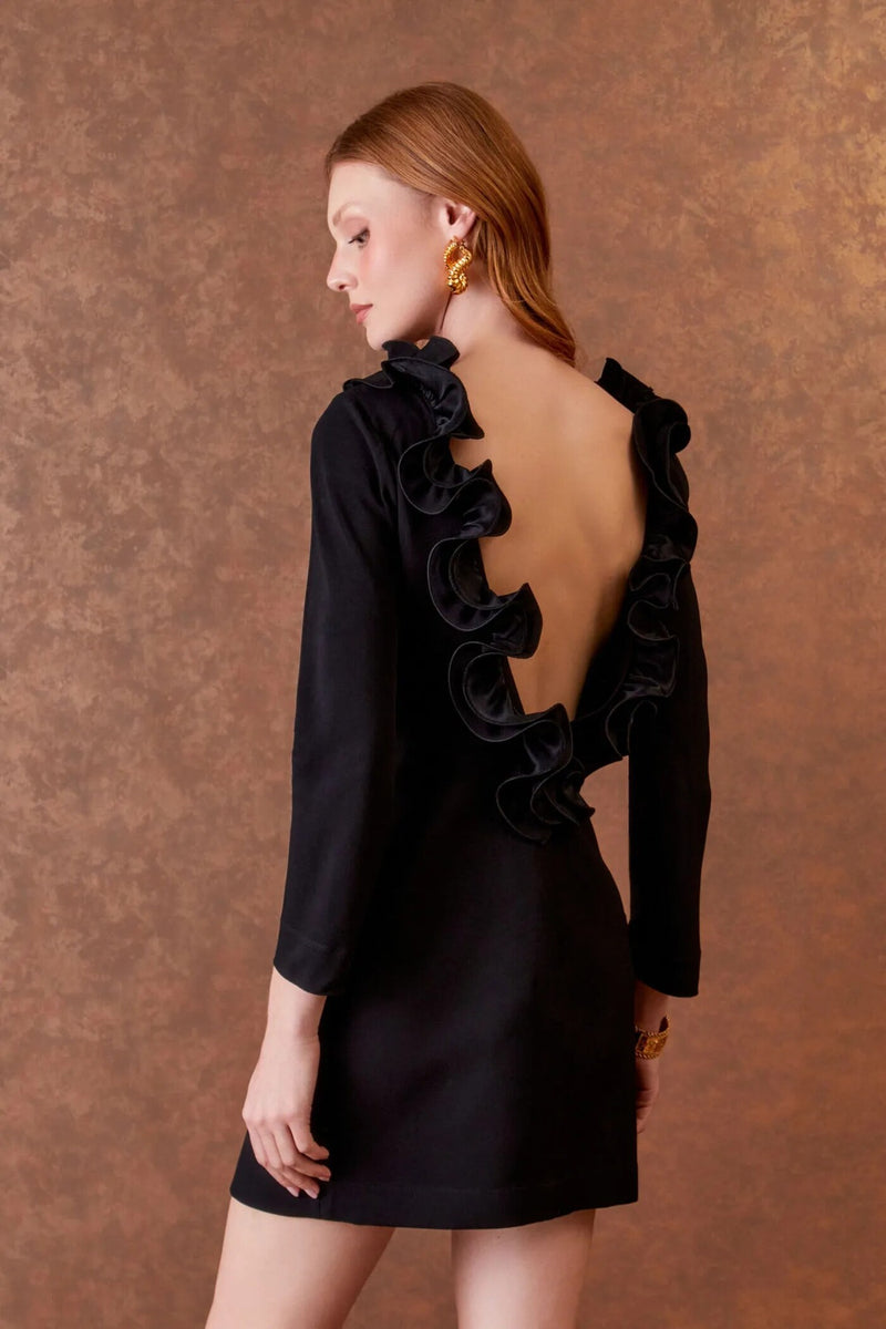 VESTIDO CURTO BABADOS E DECOTE COSTAS PRETO