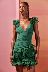 VESTIDO CURTO PATBO TULE BABADOS VERDE