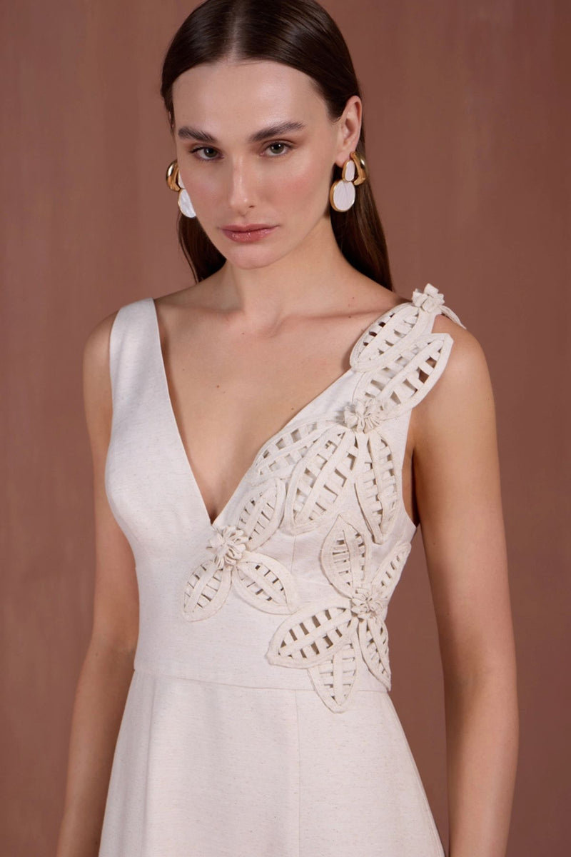 VESTIDO MIDI COM APLICAÇÕES