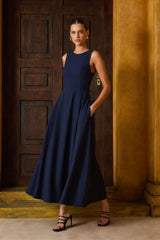 VESTIDO MIDI RECORTE PREGAS AZUL